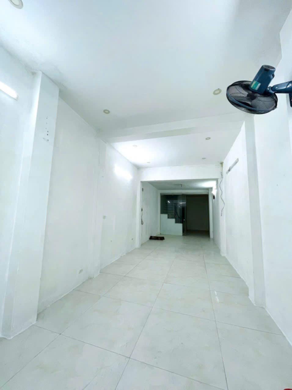 Cho thuê MBKD Phố Hoàng Ngân 12 Triệu 58m2 x 1 tầng, KD sạch, Spa, Showroom - Ảnh 2